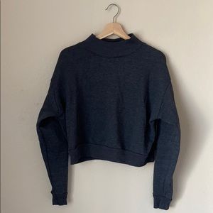 Gray Cropped Mockneck Sweatshirt/Sweater